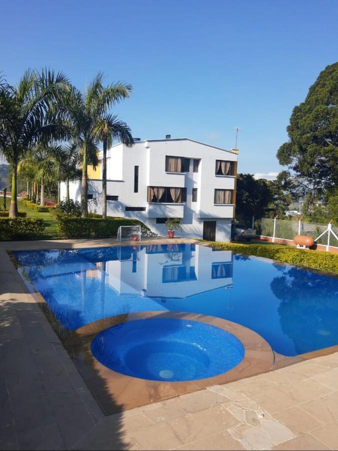 Hotel Casa Confort Santa Rosa de Cabal Eksteriør bilde