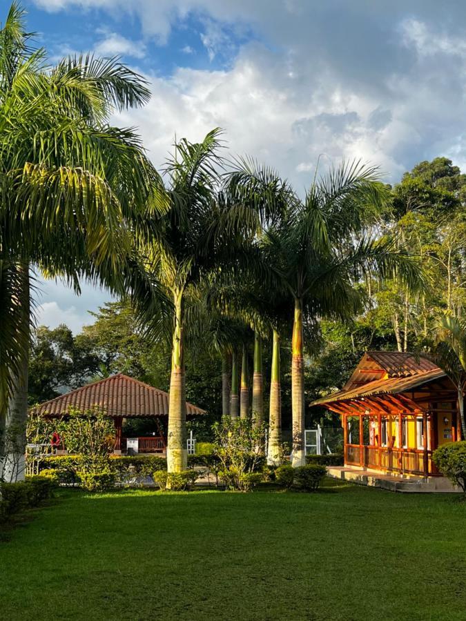 Hotel Casa Confort Santa Rosa de Cabal Eksteriør bilde