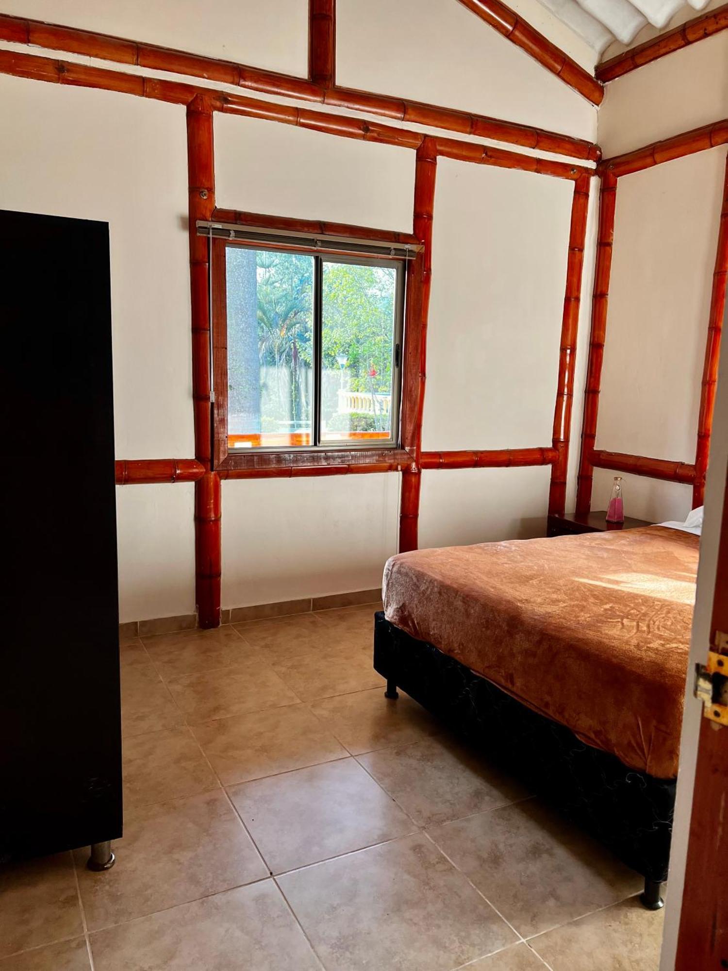 Hotel Casa Confort Santa Rosa de Cabal Eksteriør bilde
